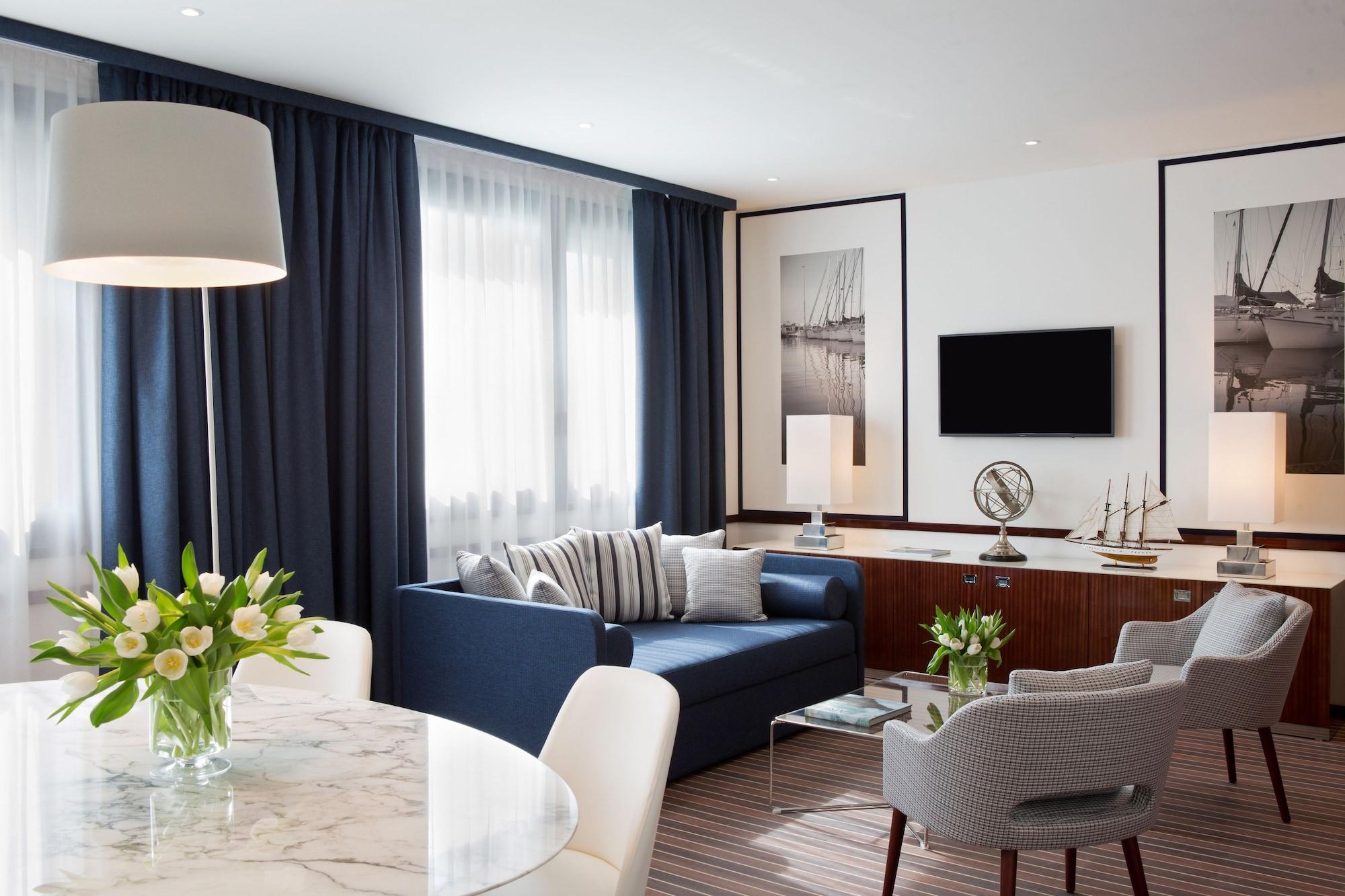 Starhotels President Genoa Luaran gambar